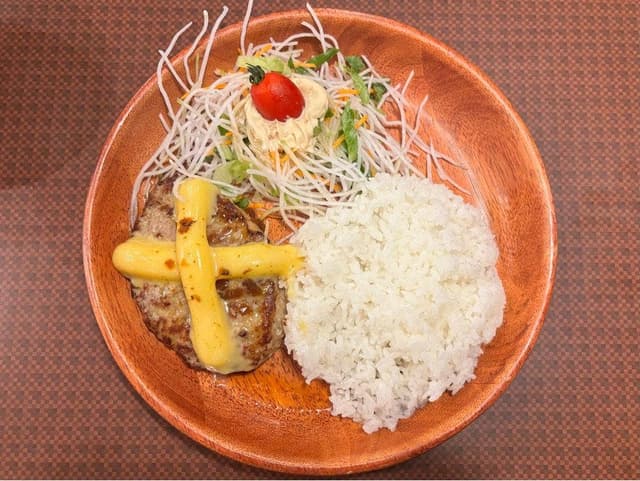 びっくりドンキー 岩塚本通店 - サブ画像1