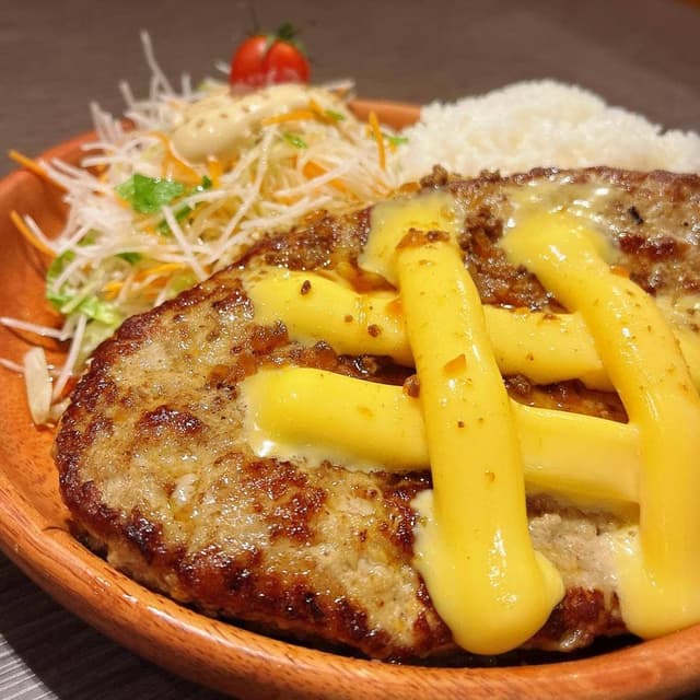 びっくりドンキー アメリカ村店 - サブ画像2