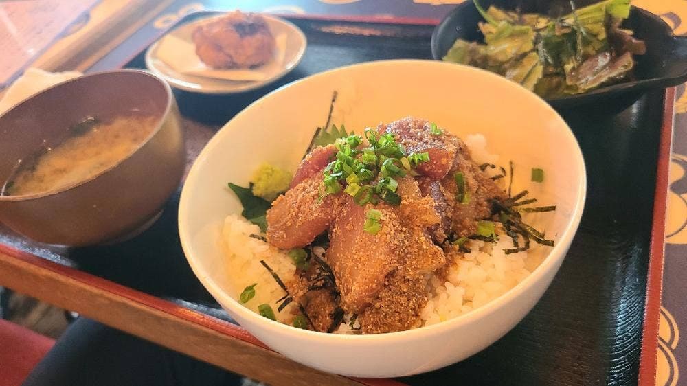ウラニワ 国分寺店