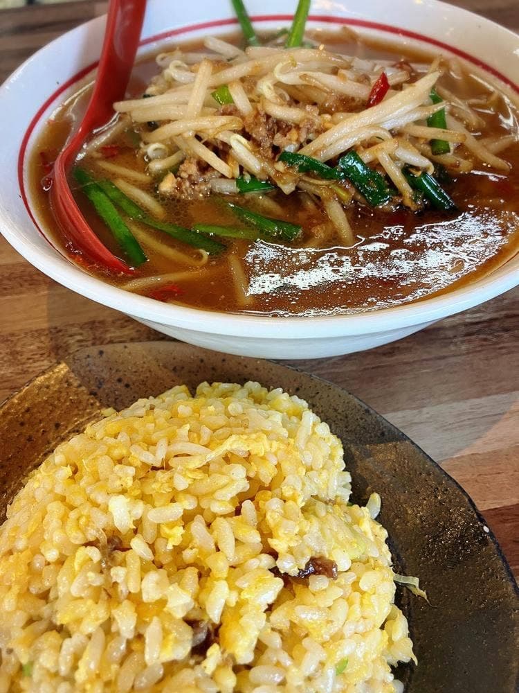 台湾ラーメン江楽 守山本店