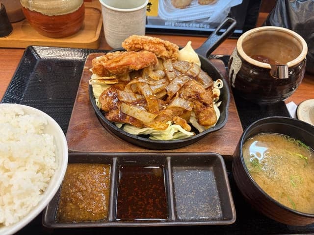 からやま 武石インター店 - サブ画像1