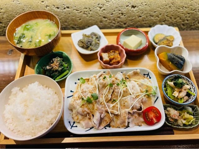 Cafe Dining Bar Shalala - サブ画像2
