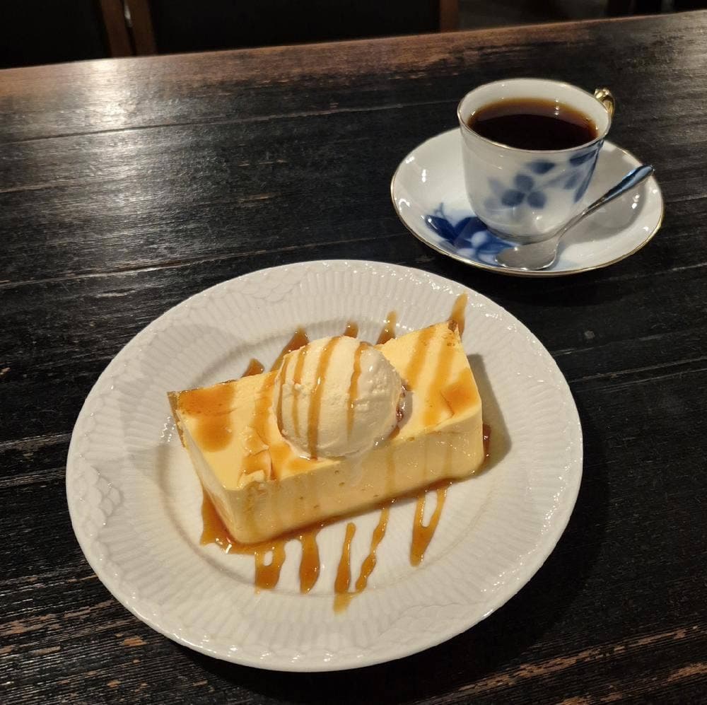 西原珈琲店 本山本店