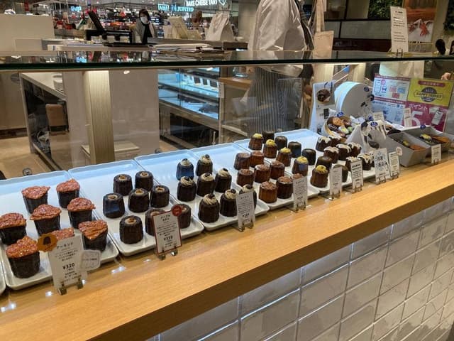 立町カヌレ+ ekie広島店 - サブ画像2