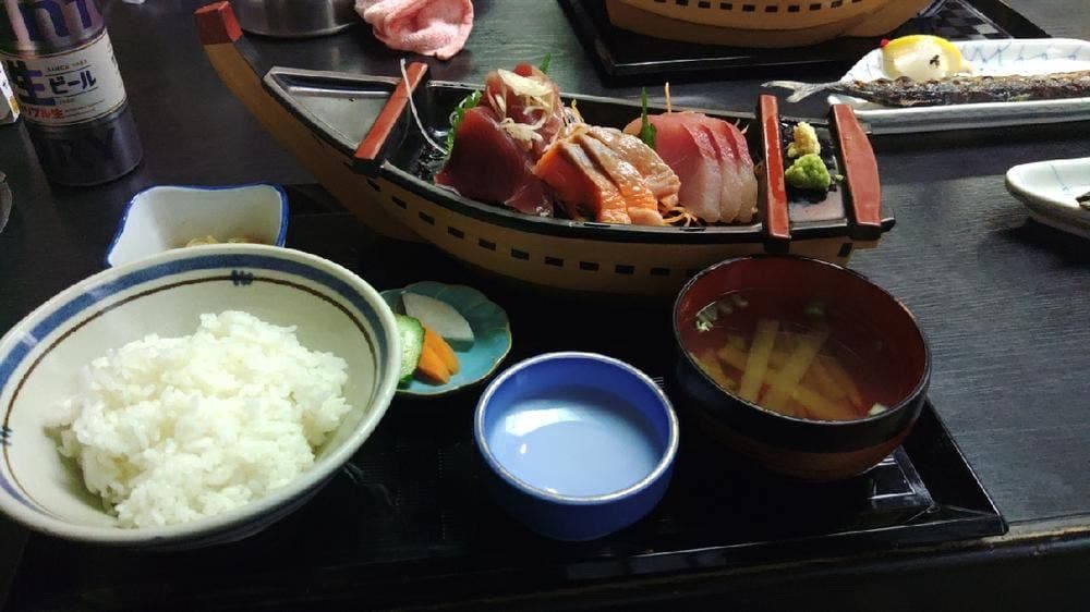大衆割烹 網元