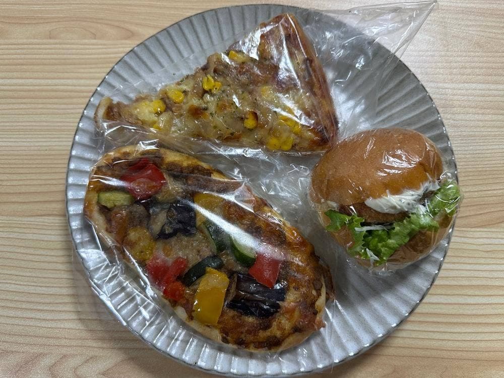 パン屋 トラのしっぽ