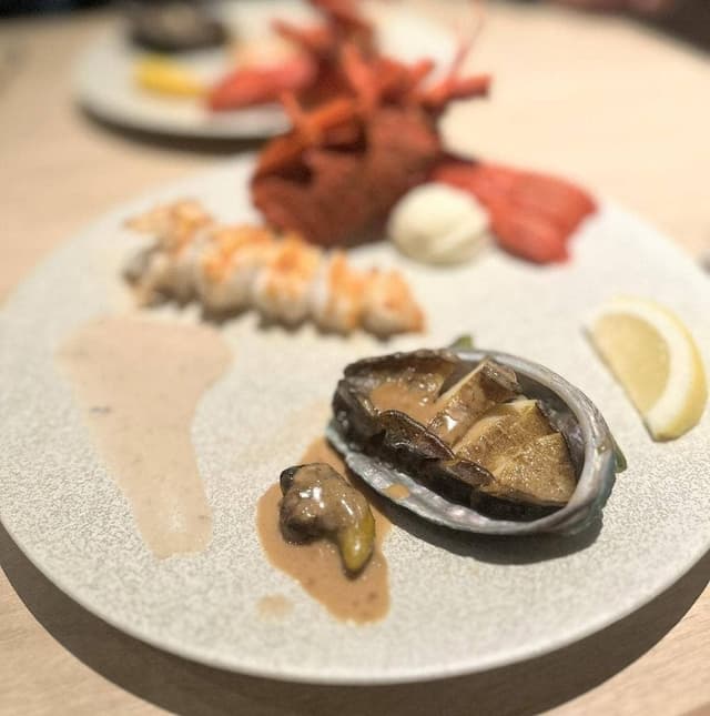 新横浜 鉄板焼き牛鳴 - サブ画像1