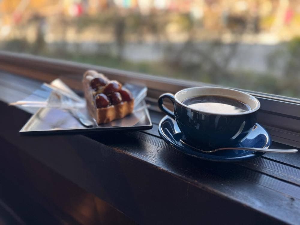 スイーツカフェ&バーLOUNGE 五千尺ホテル上高地