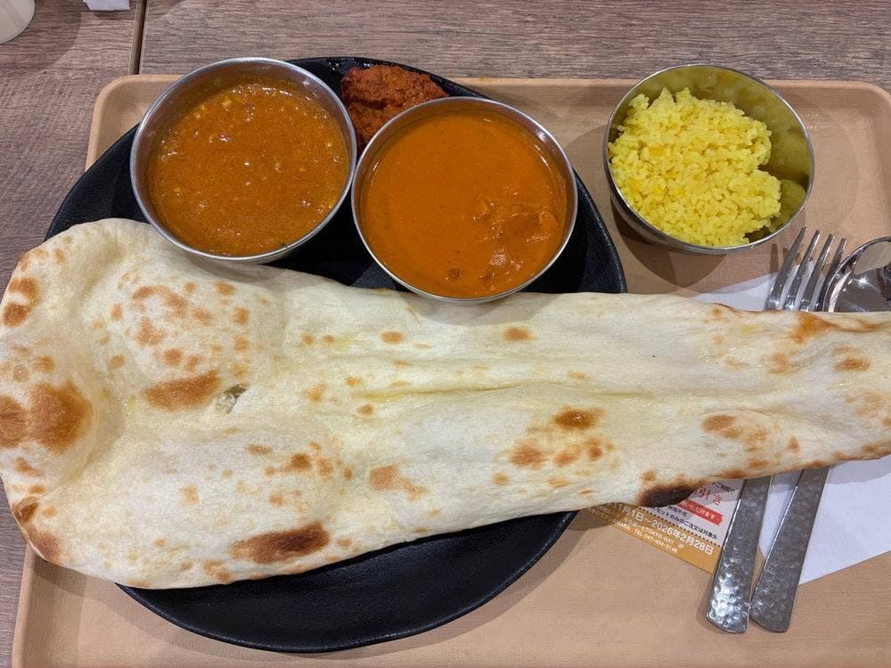 カリー&焼きたてナン AMARA