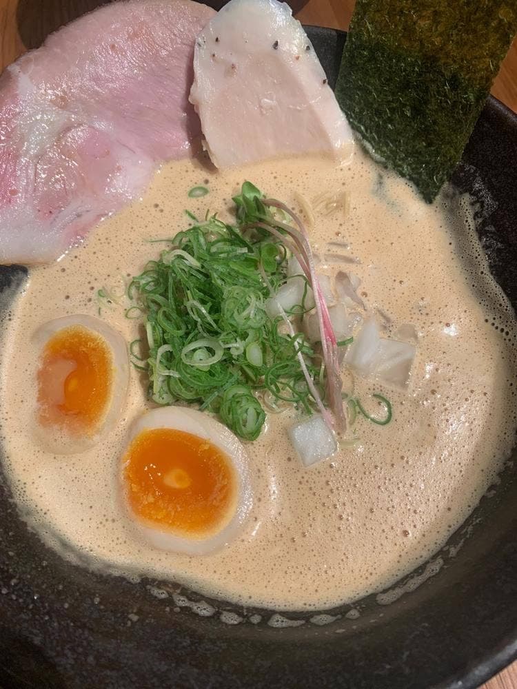極み鶏そば 鶏と麦ときどき豚