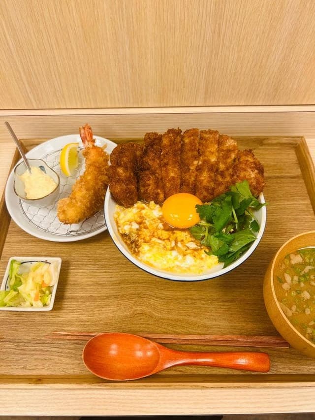 熟成とんかつ フライ家 四ツ谷 - サブ画像3