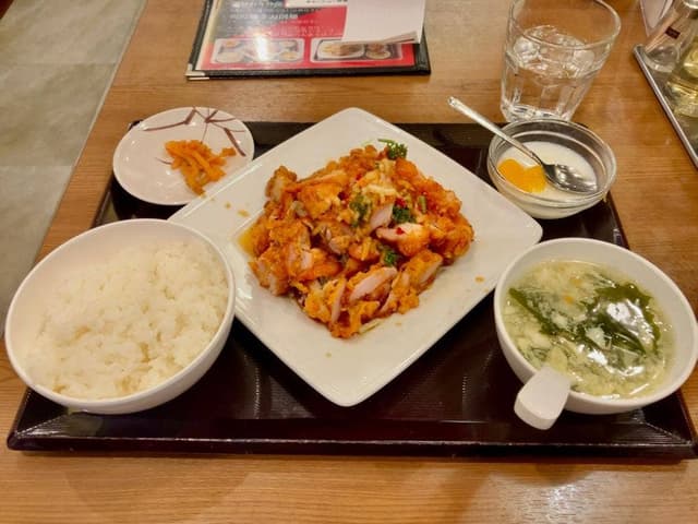 朝霞 刀削麺 新宿店 - サブ画像3