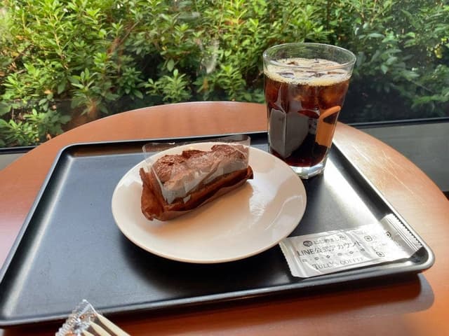 タリーズコーヒー 阿蘇くまもと空港店 - サブ画像1