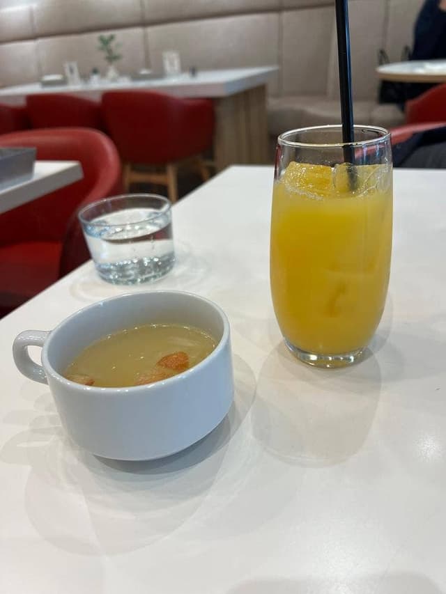 GURUNAVI FOODHALL WYE Cafe 勝どき - サブ画像1