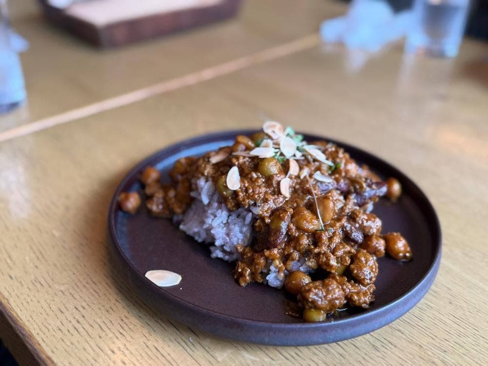 YONA YONA BEER WORKS 新虎通り店