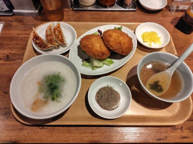 餃子製造直販 餃山堂 - サブ画像1