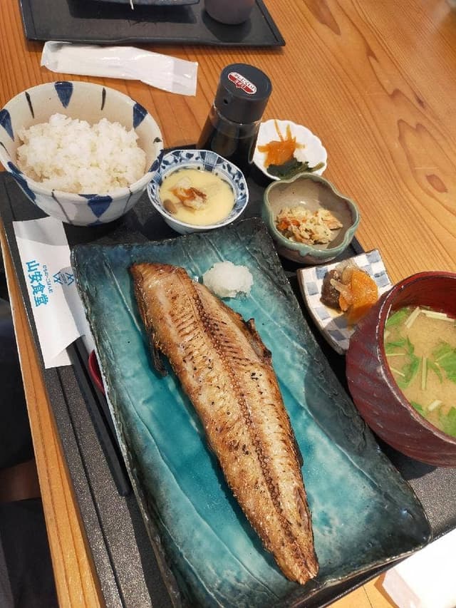 山安 ターンパイク店 - サブ画像2
