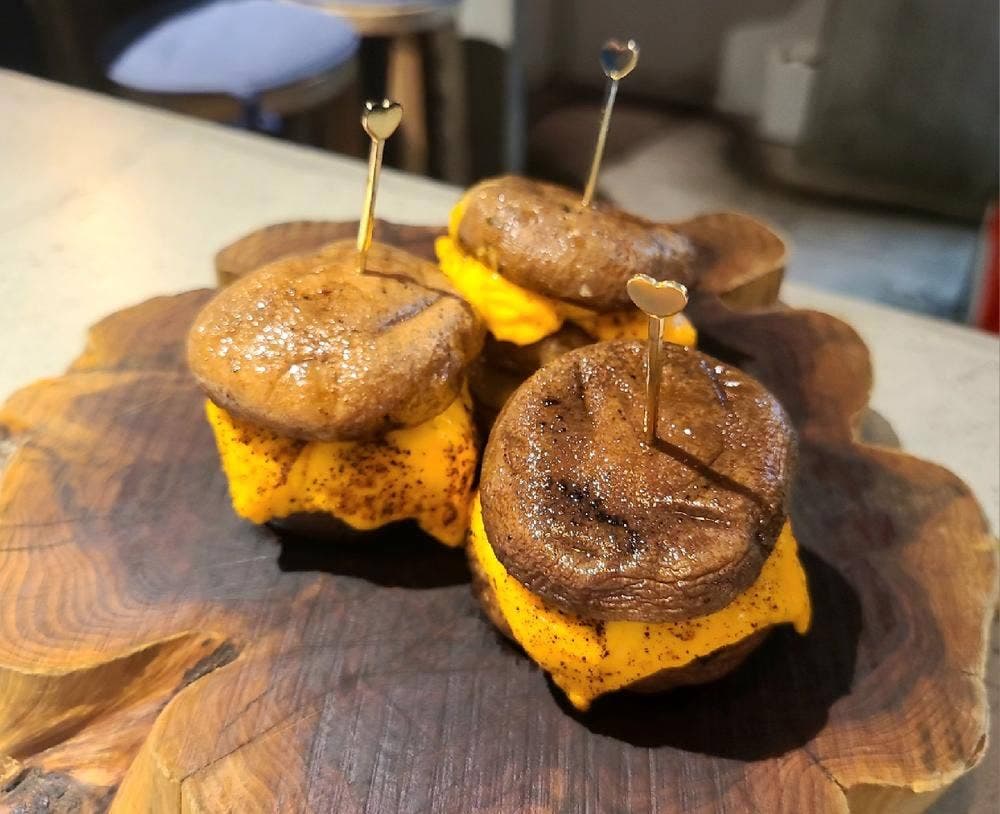 ユニバーサルスタンドコシカケ