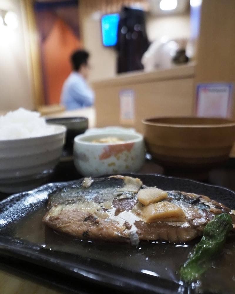 地下定食なにとぞ