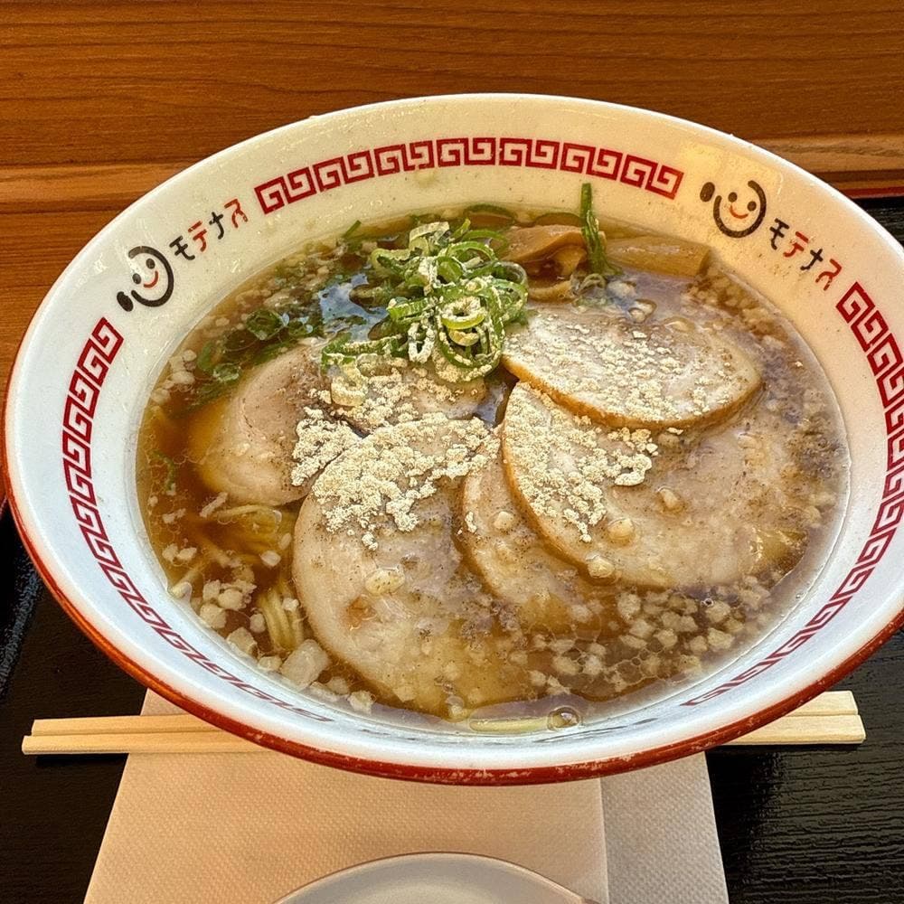 瀬戸パーキングエリアフードコート