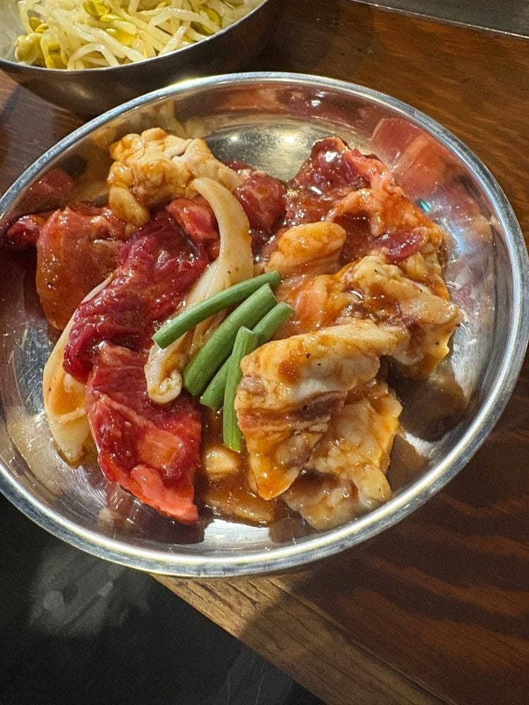 野毛ホルモンセンター