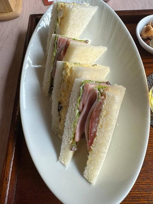 CJ CAFE 博多座本店 - サブ画像3