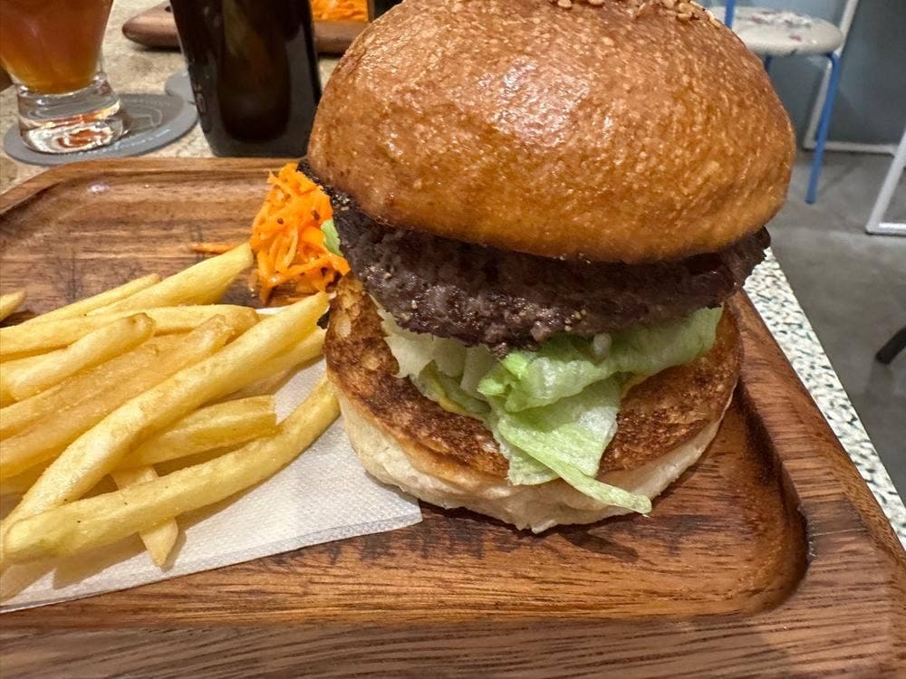 友安製作所とハンバーガー