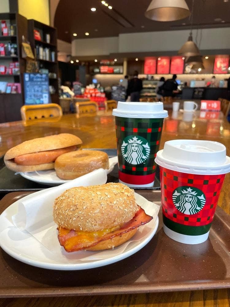 スターバックス コーヒー TSUTAYA 横浜みなとみらい店