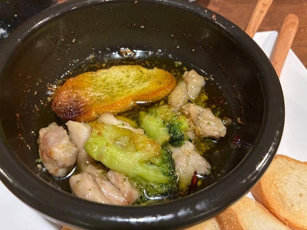 SUMIとお酒のお店 ごゆるりと