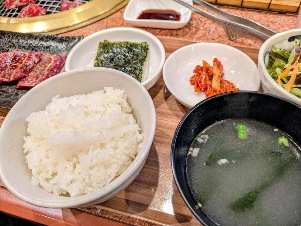 焼肉 韓国料理 オンドルパン