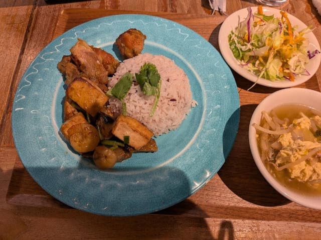 アムリタ食堂 - サブ画像1