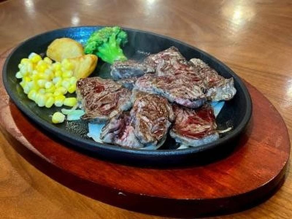 スパイスと鉄板