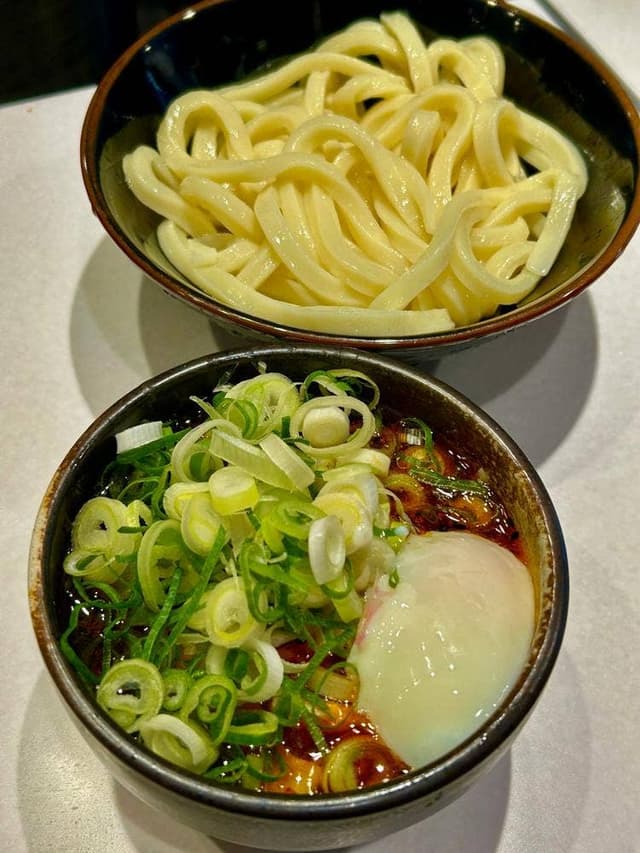 肉汁うどんかんだ屋 神田本店 - サブ画像1