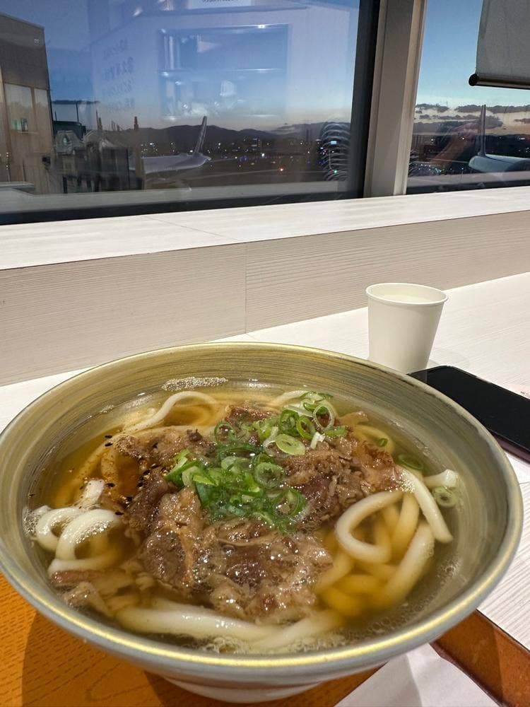 あご出汁うどん こがね丸 福岡空港