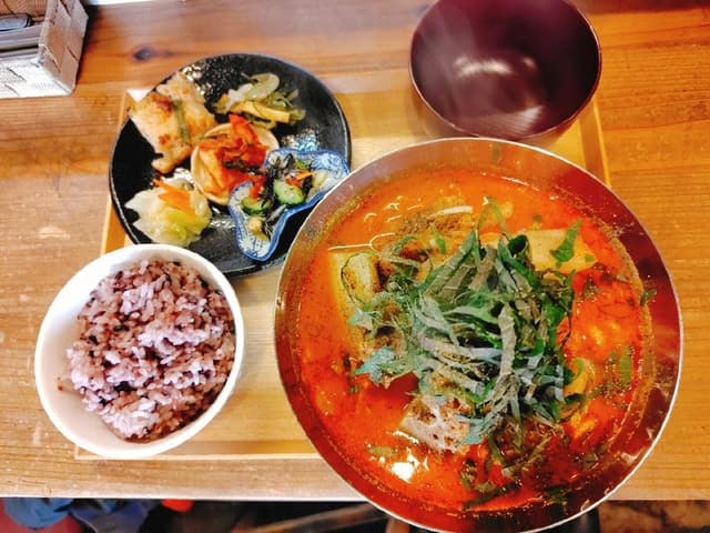 韓国料理 玉ちゃんの家 - サブ画像1