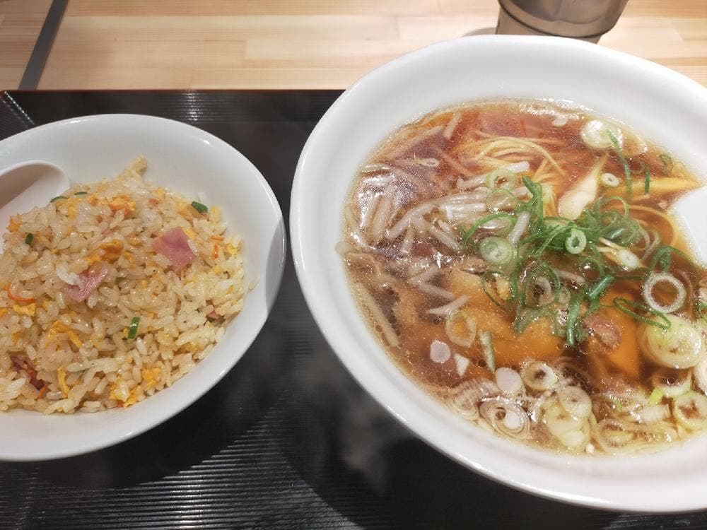 ラーメン 笑顔