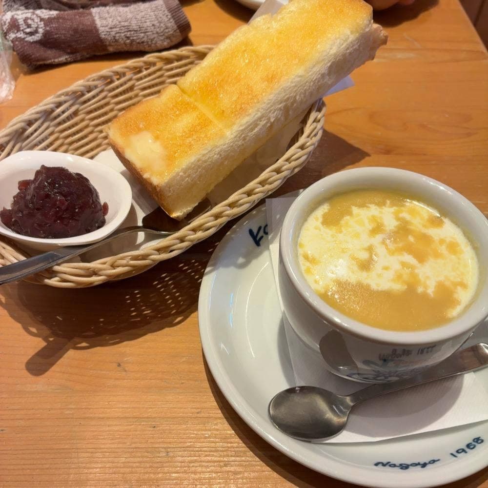 コメダ珈琲店 石和店