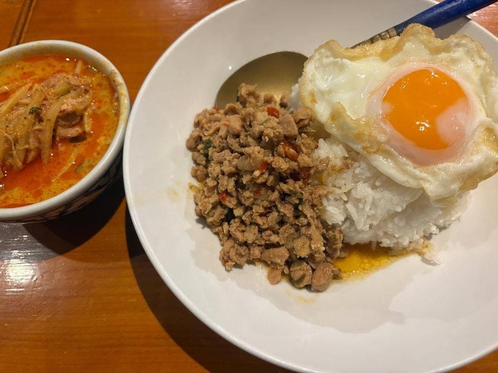 スアンサワン 赤坂