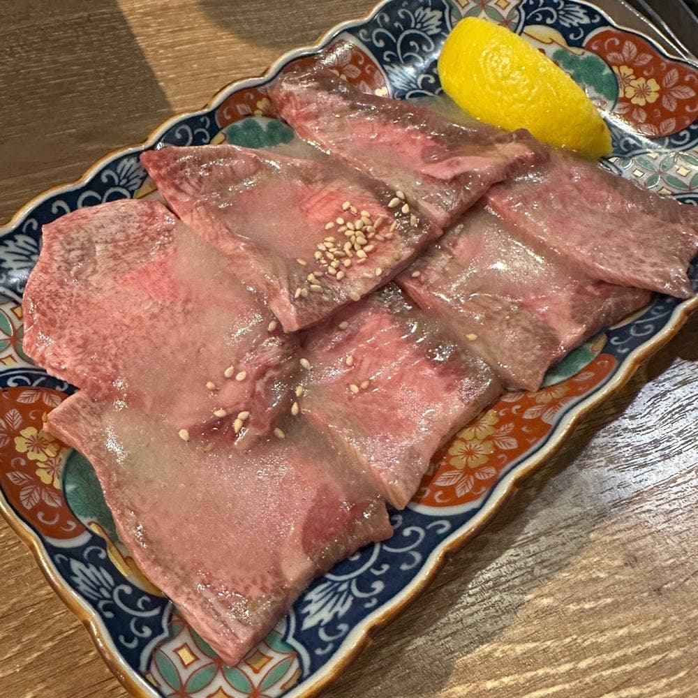 タレなしホルモン焼肉専門店 明大前 肉流通センター