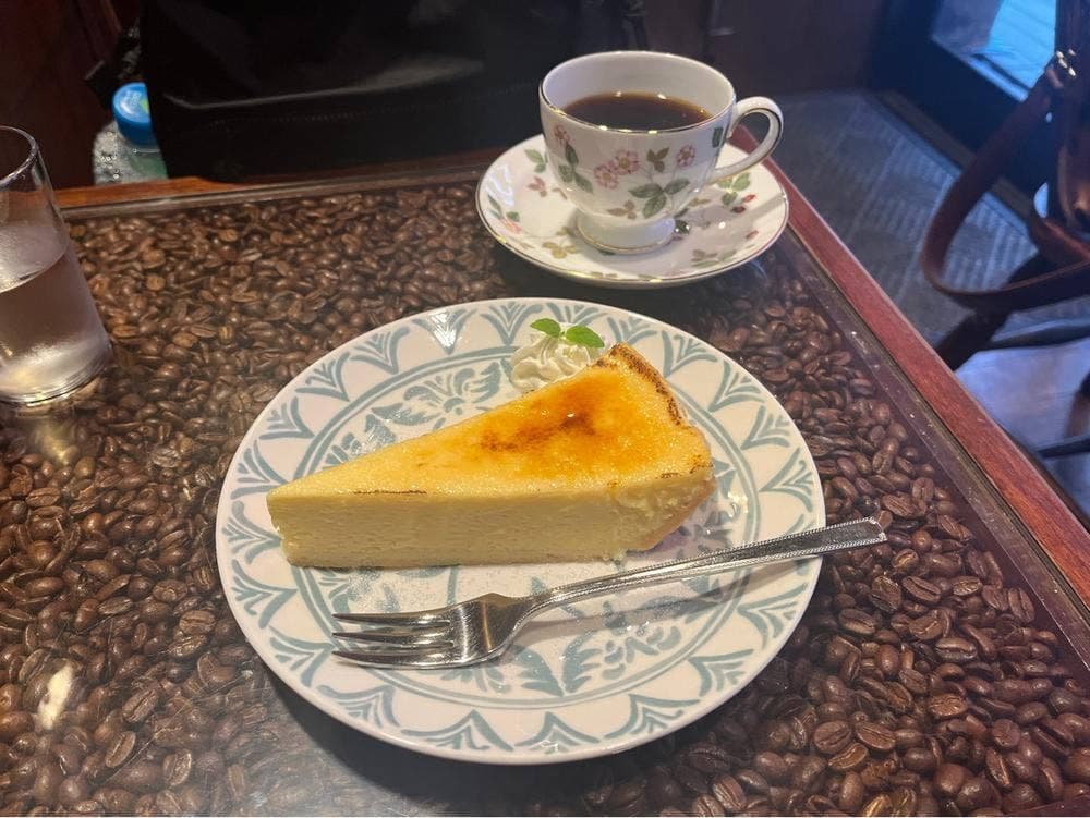 COFFEE HOUSE eLu