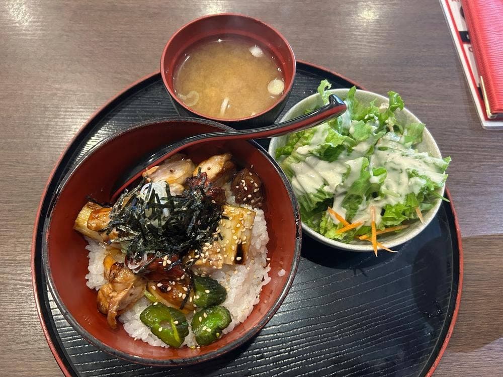 鳥世界 渋谷道玄坂店