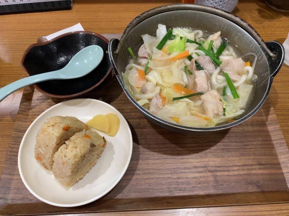 こまどりうどん 高宮店