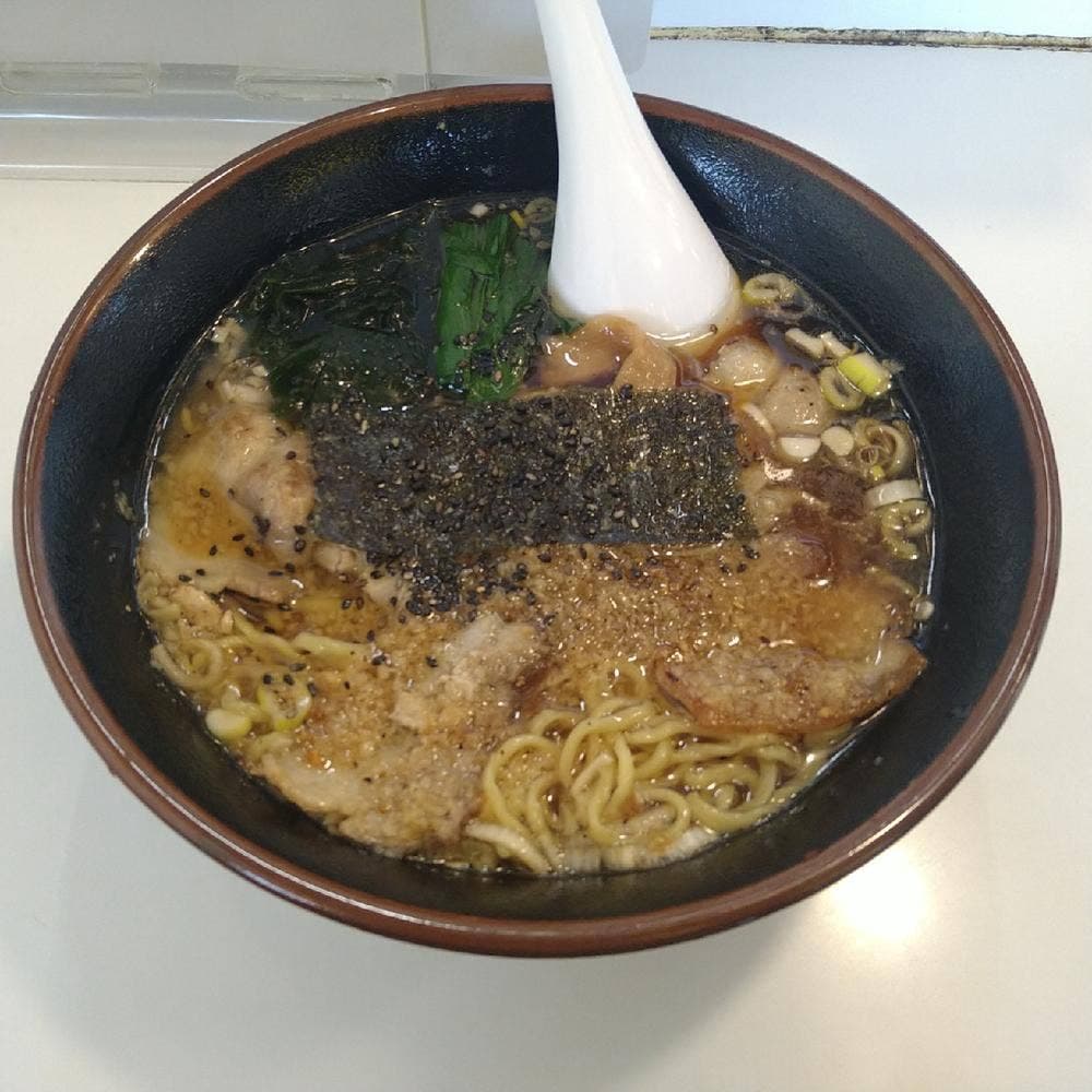 手もみらあめん十八番