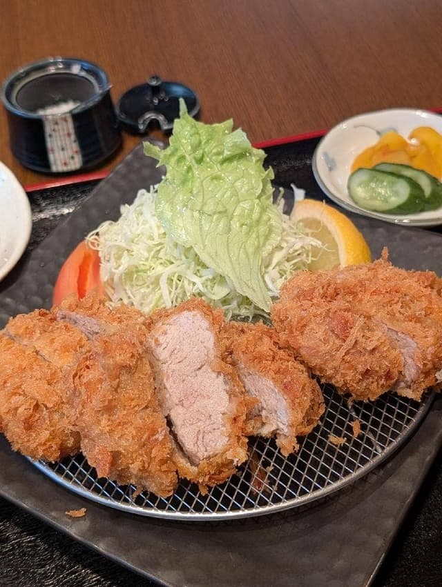 とんかつ なか山 - サブ画像1