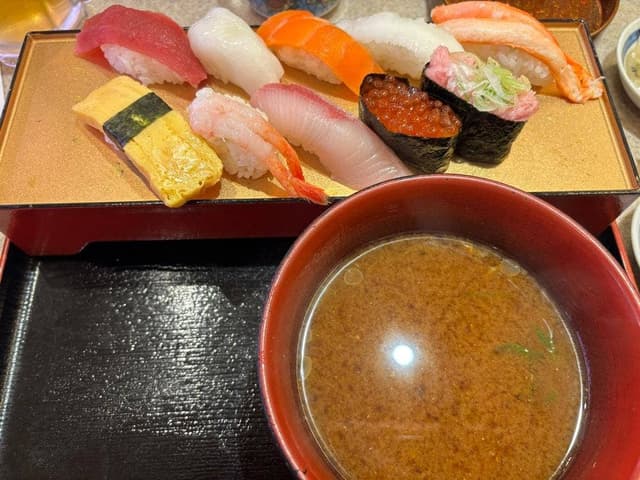 氷見きときと寿し 富山店 - サブ画像1