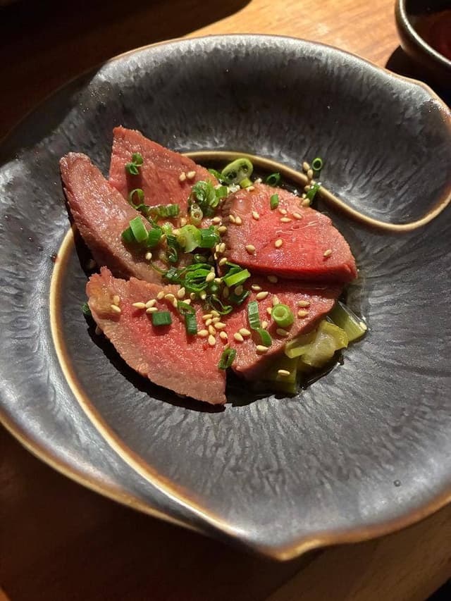 牛タンしゃぶしゃぶと肉握り 源’s - サブ画像3