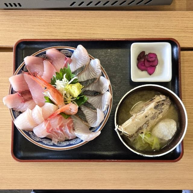 氷見 魚市場食堂 - サブ画像1