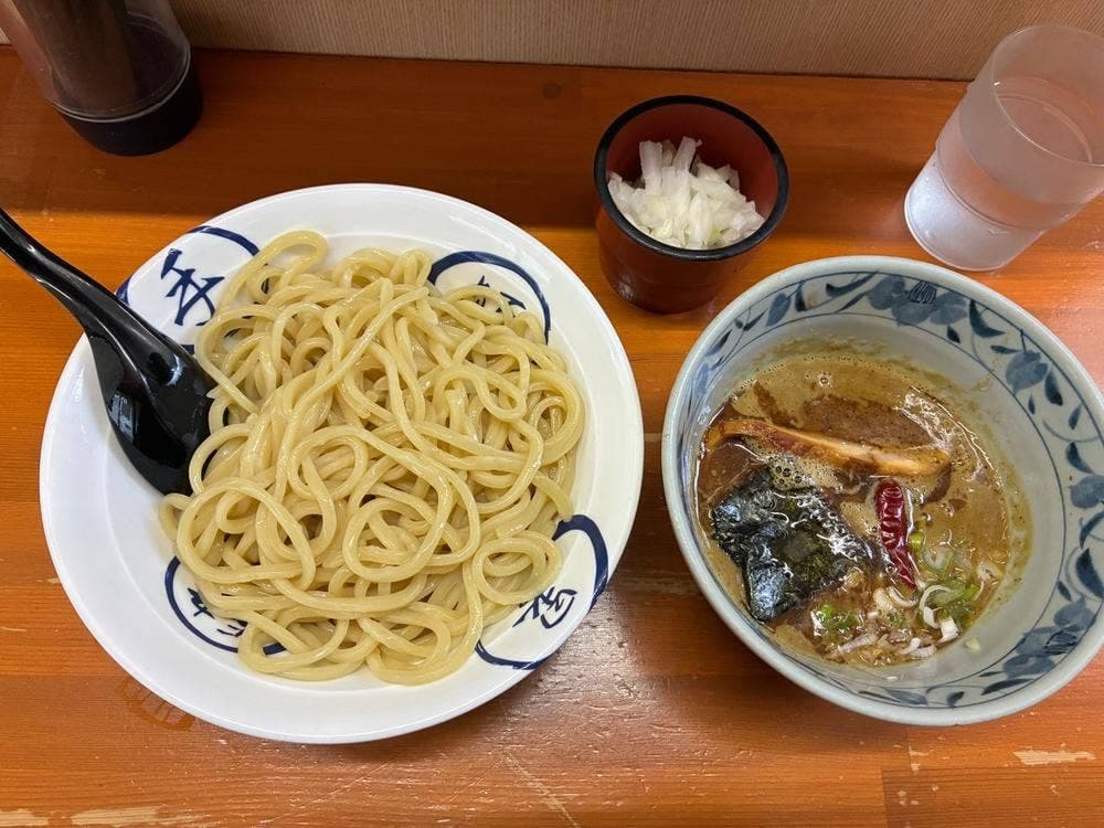 自家製麺 福は内