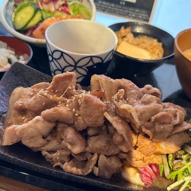 土鍋炊きご飯 おこめとおかず 東銀座店 - サブ画像1