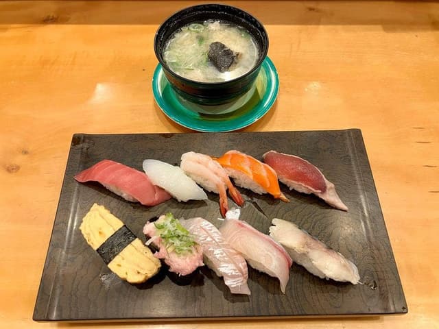 すし食いねぇ！ 県庁前店 - サブ画像1